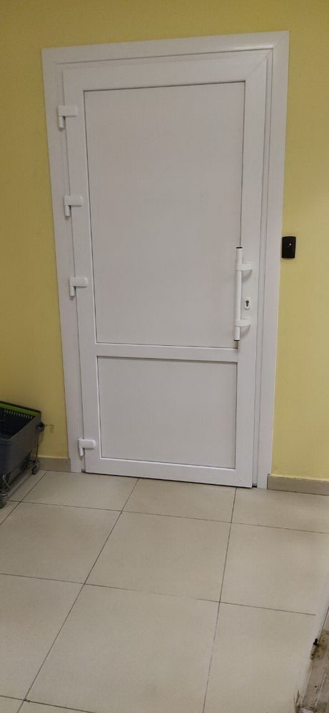 https://sankt-peterburg.delaem-okna.ru/storage/app/uploads/public/63f/5a8/7b6/63f5a87b64a4b714558517.jpg